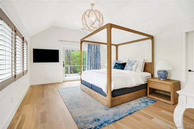 A buyers dream rooted in nature, enhanced by design. This modern - photo 21