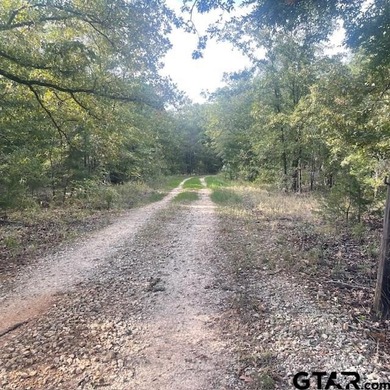 Absolutely Breathtaking Property! If you are looking for a large - photo 22