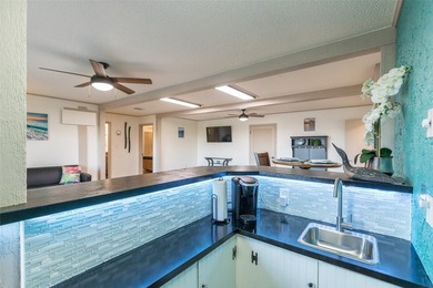 Welcome to your private retreat overlooking beautiful Lake - photo 25