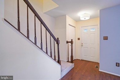 Beautifully maintained end-unit townhome in the highly desirable - photo 9