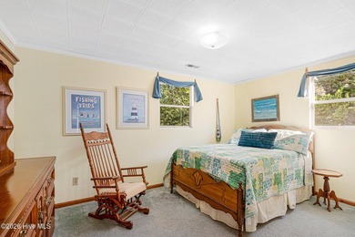 Canalfront 4-bedroom home situated on a private lot in Pine - photo 30