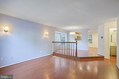 Beautifully maintained end-unit townhome in the highly desirable - photo 10