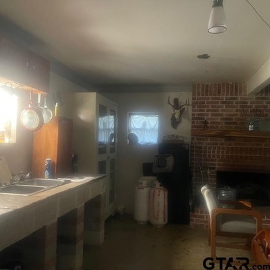 Absolutely Breathtaking Property! If you are looking for a large - photo 35