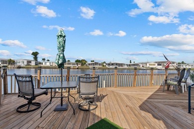 Welcome to Paradise!! Harbor Cove is a premier 55+ WATERFRONT - photo 36