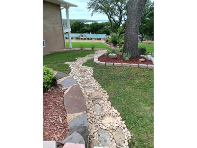 Welcome to your private retreat overlooking beautiful Lake - photo 38