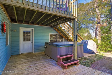 Canalfront 4-bedroom home situated on a private lot in Pine - photo 39