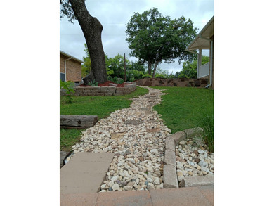 Welcome to your private retreat overlooking beautiful Lake - photo 39
