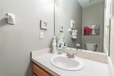 Amazing community and location! This well maintained 2 bedroom - photo 43