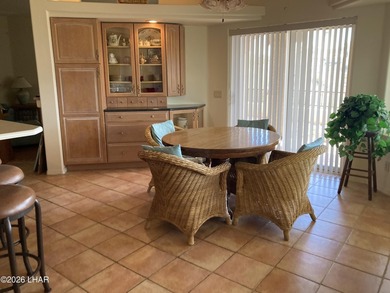 SPECTACULAR LAKE VIEW HOME ONE OF A KIND PRIVACY, ON A CUL DE - photo 5