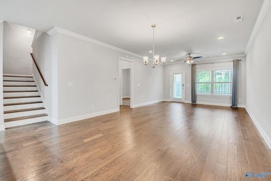 WELCOME HOME! This townhome is in the BEAUTIFUL Lake Forest - photo 15