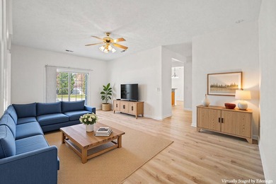 Rare multi-generational layout on a half-acre lot in Myrtle - photo 16