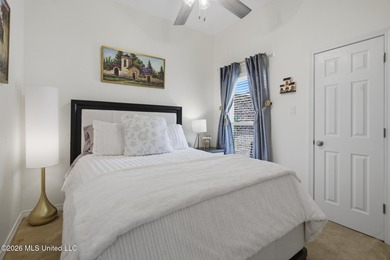 Welcome to 309 Woodcrest... a home in Long Beach so perfect that - photo 18