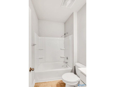WELCOME HOME! This townhome is in the BEAUTIFUL Lake Forest - photo 19