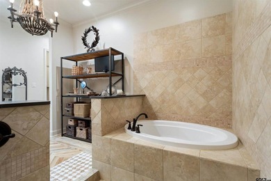 Nestled behind the gates of the Villas of Hollytree, 822 - photo 19