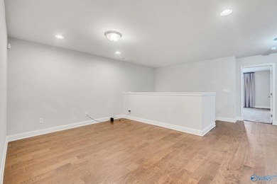WELCOME HOME! This townhome is in the BEAUTIFUL Lake Forest - photo 24