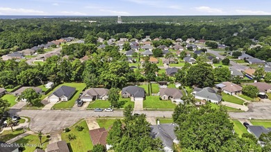 Welcome to 309 Woodcrest... a home in Long Beach so perfect that - photo 25