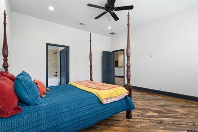 Nestled behind the gates of the Villas of Hollytree, 822 - photo 25