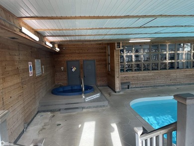 Welcome to your private escape in Clear Lake! This desirable - photo 27