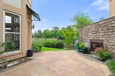 Nestled behind the gates of the Villas of Hollytree, 822 - photo 34