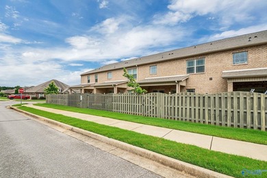WELCOME HOME! This townhome is in the BEAUTIFUL Lake Forest - photo 40
