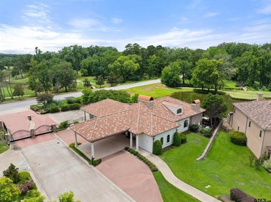 Nestled behind the gates of the Villas of Hollytree, 822 - photo 43
