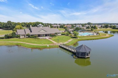 WELCOME HOME! This townhome is in the BEAUTIFUL Lake Forest - photo 46