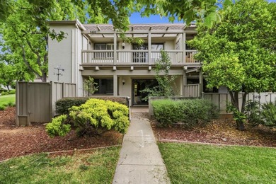 Nestled within the serene and highly sought-after The Villages - photo 37