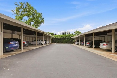 Nestled within the serene and highly sought-after The Villages - photo 38