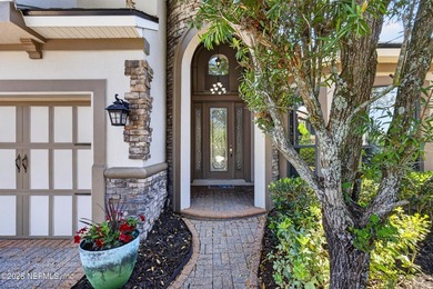 Welcome to this completely remodeled 4/3.5 with loft and bonus - photo 3