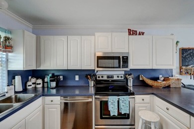 Waterfront Coastal Canal Home with Heated Pool & Boat Lift - photo 14