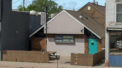 Iconic Wisconsin Sports Bar/Dance club located in the heart of - photo 2