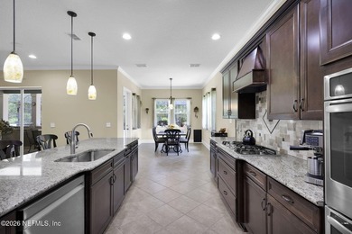 LARGE Stunning 6 bedroom, 4.5 bath, 3 car garage POOL home on a - photo 23