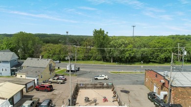 Iconic Wisconsin Sports Bar/Dance club located in the heart of - photo 5
