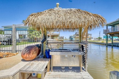Waterfront Coastal Canal Home with Heated Pool & Boat Lift - photo 31