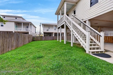 Enjoy living in the heart of Downtown Pass Christian. This - photo 33