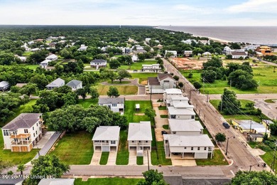 Enjoy living in the heart of Downtown Pass Christian. This - photo 34