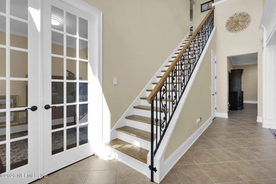 LARGE Stunning 6 bedroom, 4.5 bath, 3 car garage POOL home on a - photo 37