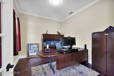LARGE Stunning 6 bedroom, 4.5 bath, 3 car garage POOL home on a - photo 38