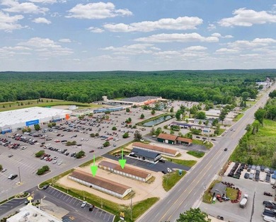 Location !! Location!! Location!! Investor alert- 2 large lots - photo 4