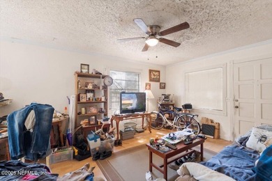 Priced for quick sale! 2 - 2 bedroom/1bath Duplex for sale both - photo 4