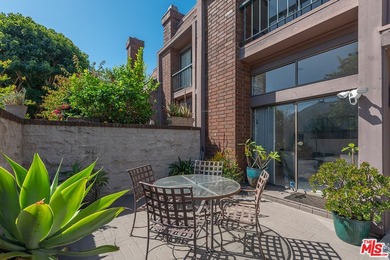 Treat yourself to this beautiful, light and bright 2-bedroom, 2 - photo 5
