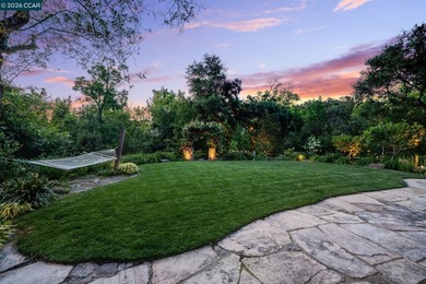 Masterfully conceived by Michael Brinkerhoff & built in 2003 - photo 5