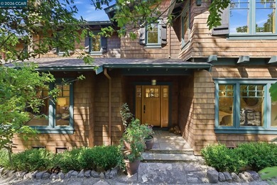 Masterfully conceived by Michael Brinkerhoff & built in 2003 - photo 7