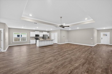 Nestled in a cul-de-sac, this beautifully built 2022 home offers - photo 12