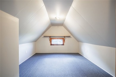 Tons of updates and move-in ready! This beautifully renovated - photo 18
