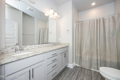 This Victoria model home is one of our floorplans offering - photo 36