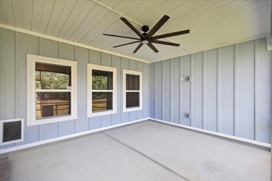 Nestled in a cul-de-sac, this beautifully built 2022 home offers - photo 39