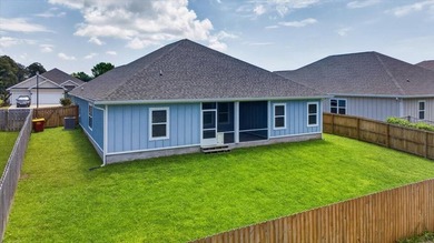 Nestled in a cul-de-sac, this beautifully built 2022 home offers - photo 41