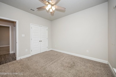 This Victoria model home is one of our floorplans offering - photo 42