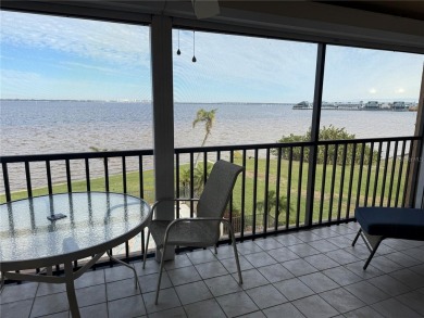 ***EXPANSIVE HARBOR VIEWS*** Spacious unit with 2 Bedrooms Plus - photo 47